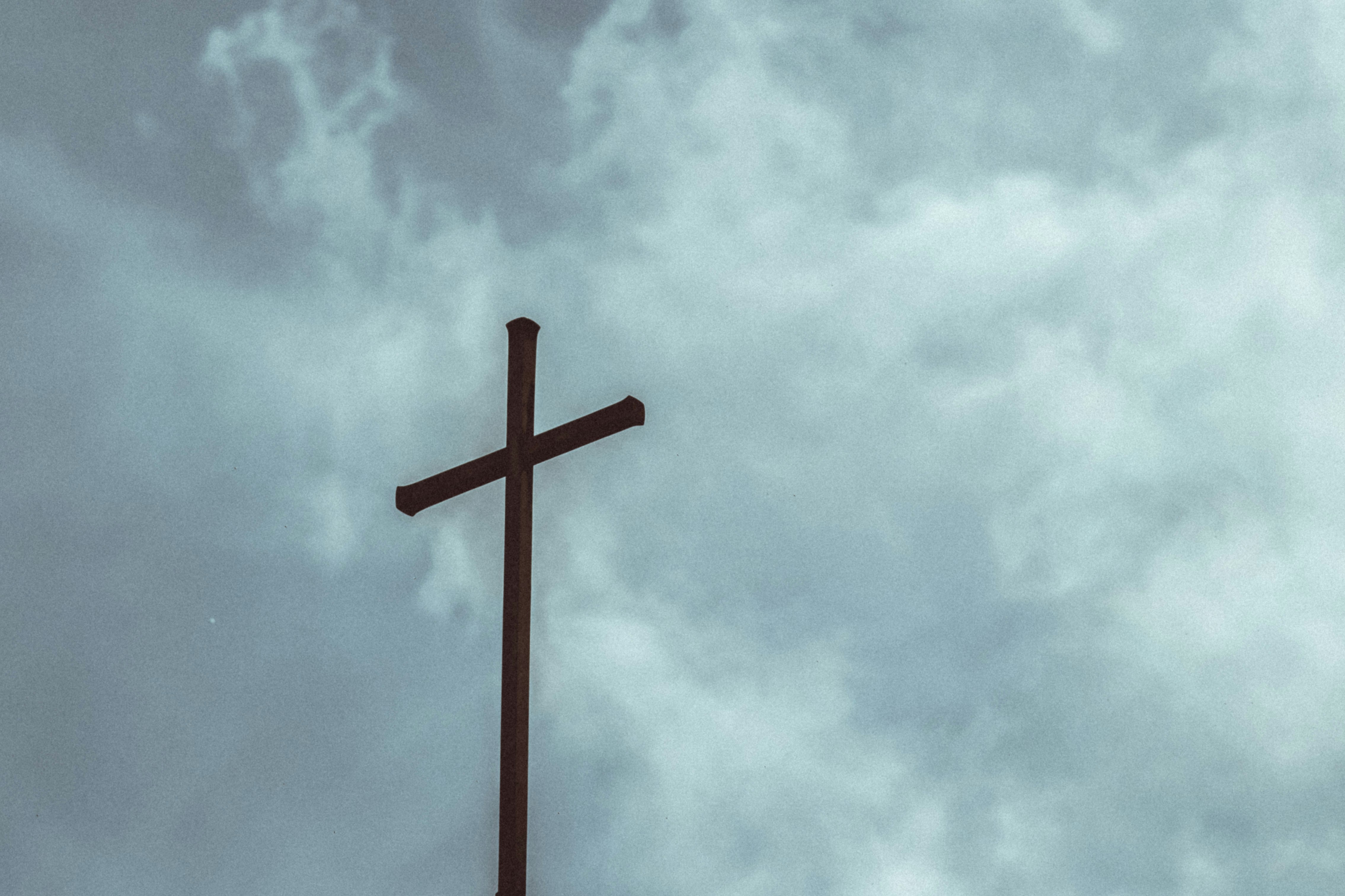 markus-schumacher-kyajkws-300-unsplash